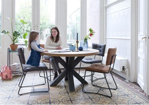 Metalox Urban Oak Cabinets and Starburst Tables