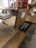 Sardinie Barkos Dining Tables With a Wavy Edge