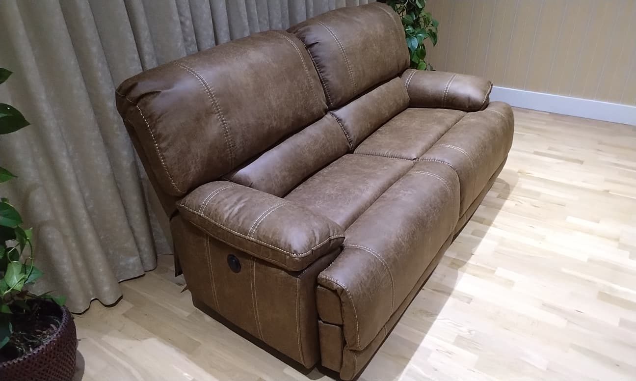 Guvnor 3 and 2 Seater Recliner Sofas Combination - WINTER SALE 3+2 TAN